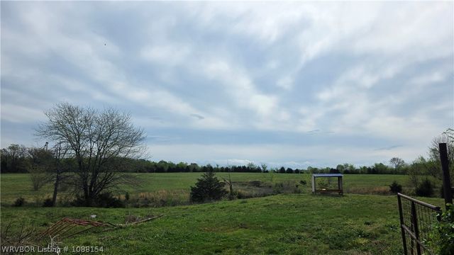 38114 Harmon Road, Wister, OK 74966