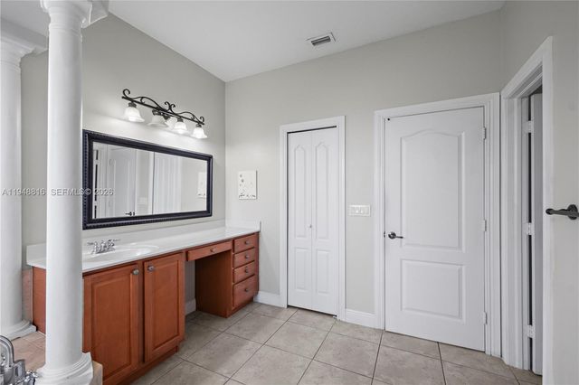 315 SE Fisk Rd, Port St. Lucie, FL 34984