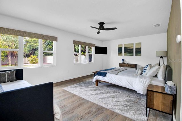 1208 DE NARVAEZ AVENUE, Bradenton, FL 34209