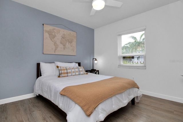 1208 DE NARVAEZ AVENUE, Bradenton, FL 34209