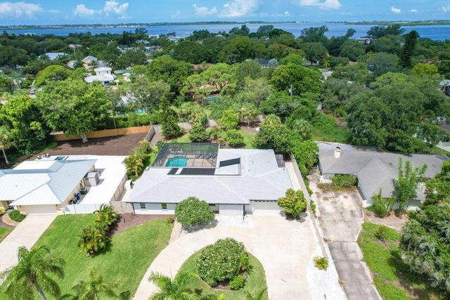 1208 DE NARVAEZ AVENUE, Bradenton, FL 34209