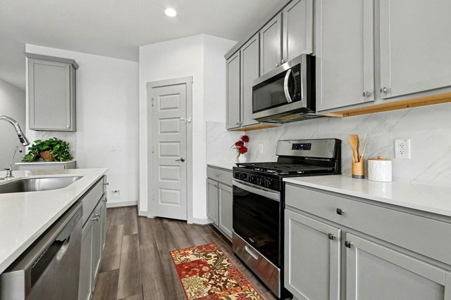 7419 Rainham Valley Lane, Richmond, TX 77407