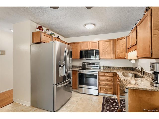13500 E Cornell Ave 301, Aurora, CO 80014