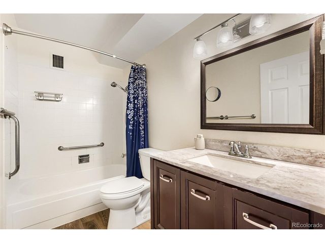 13500 E Cornell Ave 301, Aurora, CO 80014