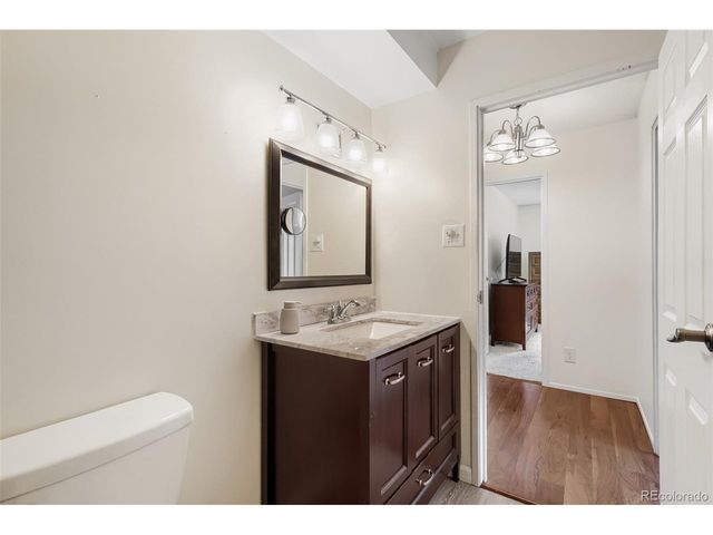 13500 E Cornell Ave 301, Aurora, CO 80014