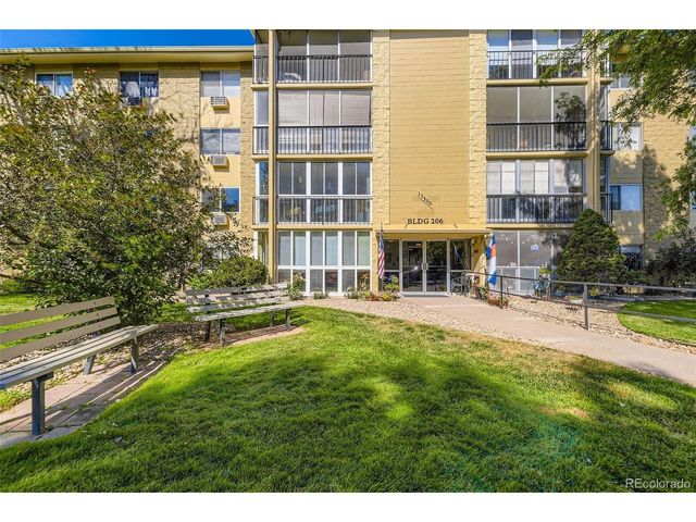 13500 E Cornell Ave 301, Aurora, CO 80014