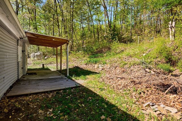 140 Amherst Rd, Belchertown, MA 01007