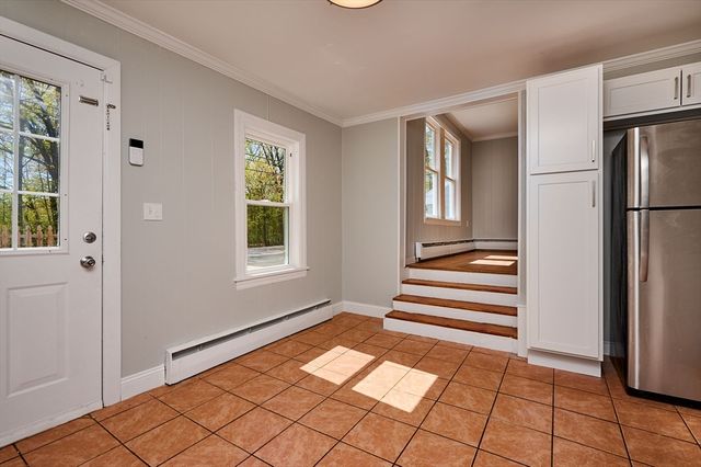 140 Amherst Rd, Belchertown, MA 01007