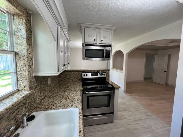 2315 Langley Road, Houston, TX 77093