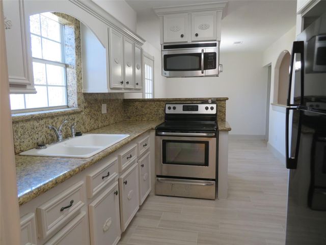 2315 Langley Road, Houston, TX 77093