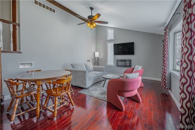 100 Pennsylvania Avenue, Lockport City, NY 14094