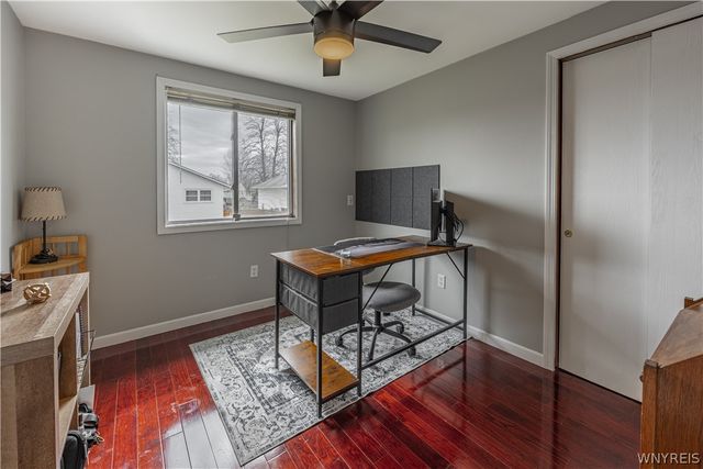 100 Pennsylvania Avenue, Lockport City, NY 14094