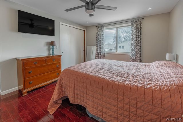 100 Pennsylvania Avenue, Lockport City, NY 14094