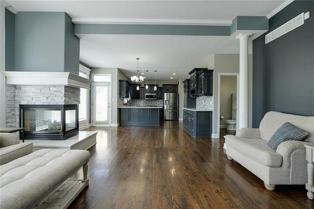 5900 NE Hidden Valley Drive, Lee's Summit, MO 64064