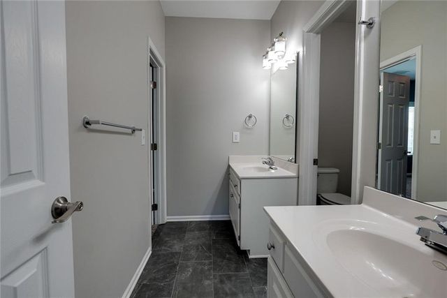 5900 NE Hidden Valley Drive, Lee's Summit, MO 64064