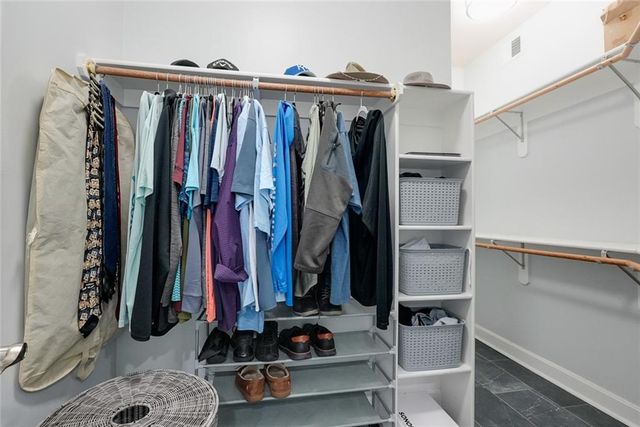 5900 NE Hidden Valley Drive, Lee's Summit, MO 64064