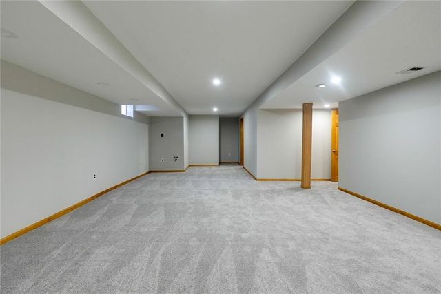 5900 NE Hidden Valley Drive, Lee's Summit, MO 64064