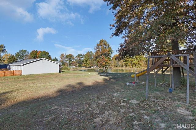 56 Highland Drive, Troy, MO 63379