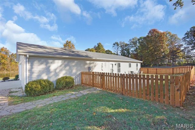 56 Highland Drive, Troy, MO 63379