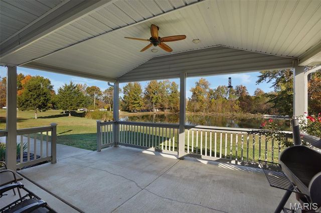 56 Highland Drive, Troy, MO 63379