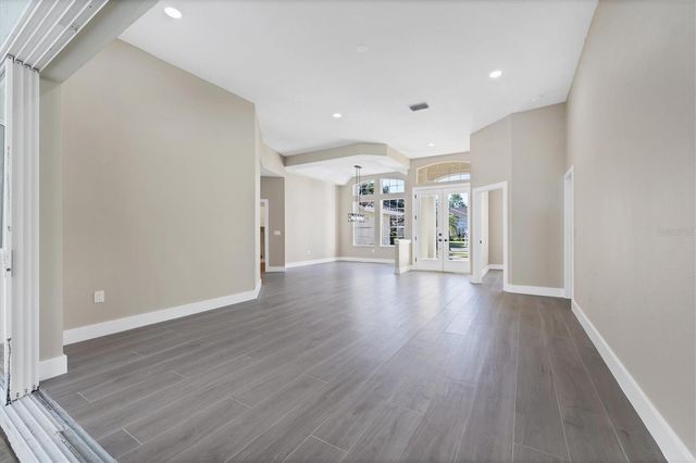 6615 HUNTER COMBE CROSSING, University Park, FL 34201