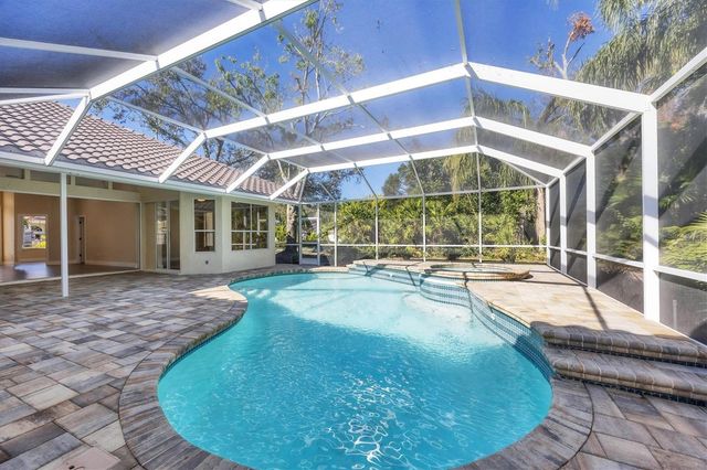 6615 HUNTER COMBE CROSSING, University Park, FL 34201