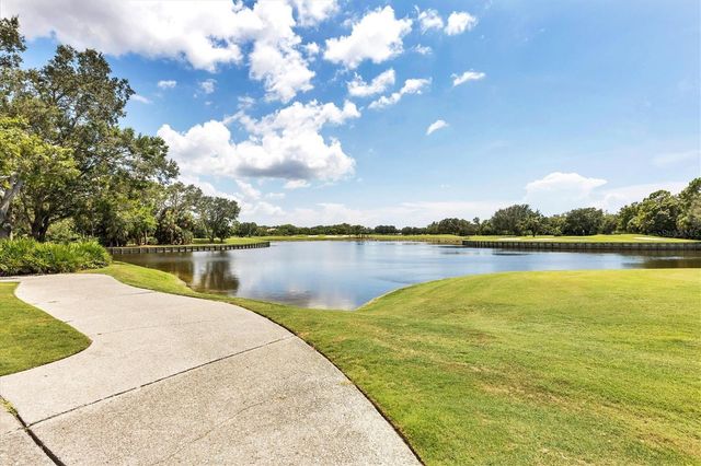 6615 HUNTER COMBE CROSSING, University Park, FL 34201