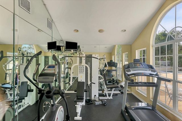 6615 HUNTER COMBE CROSSING, University Park, FL 34201