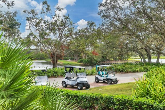 6615 HUNTER COMBE CROSSING, University Park, FL 34201