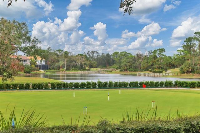6615 HUNTER COMBE CROSSING, University Park, FL 34201