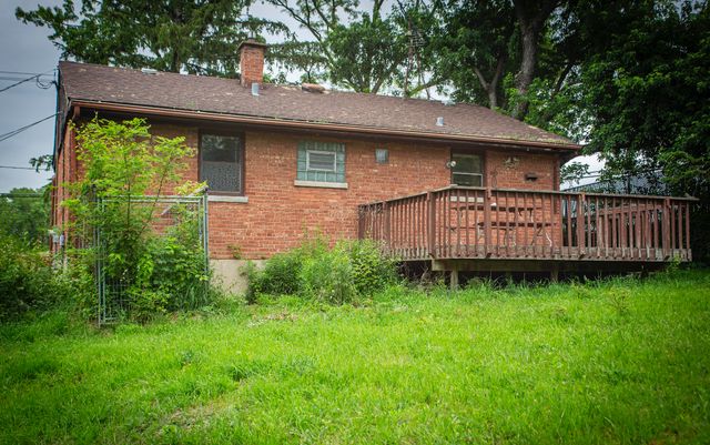 8919 W 95th Street, Palos Hills, IL 60465