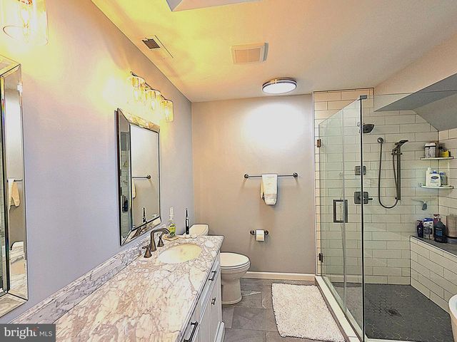 5270 ELLICOTT DR, Centreville, VA 20120