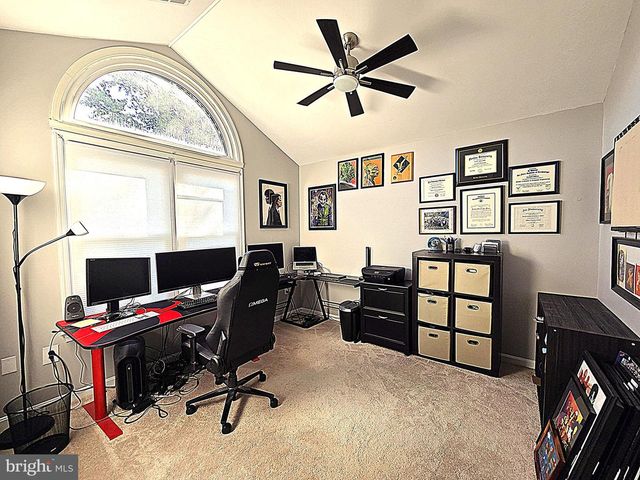5270 ELLICOTT DR, Centreville, VA 20120
