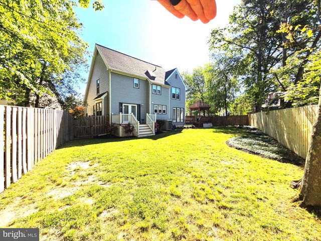 5270 ELLICOTT DR, Centreville, VA 20120