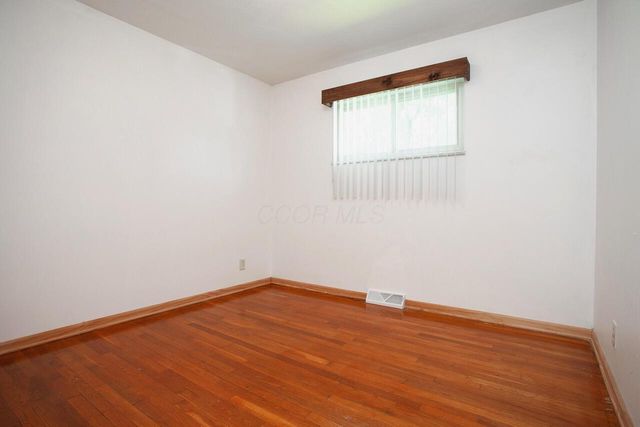 1264 Shady Lane Road, Columbus, OH 43227