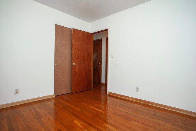 1264 Shady Lane Road, Columbus, OH 43227