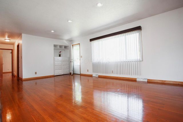 1264 Shady Lane Road, Columbus, OH 43227