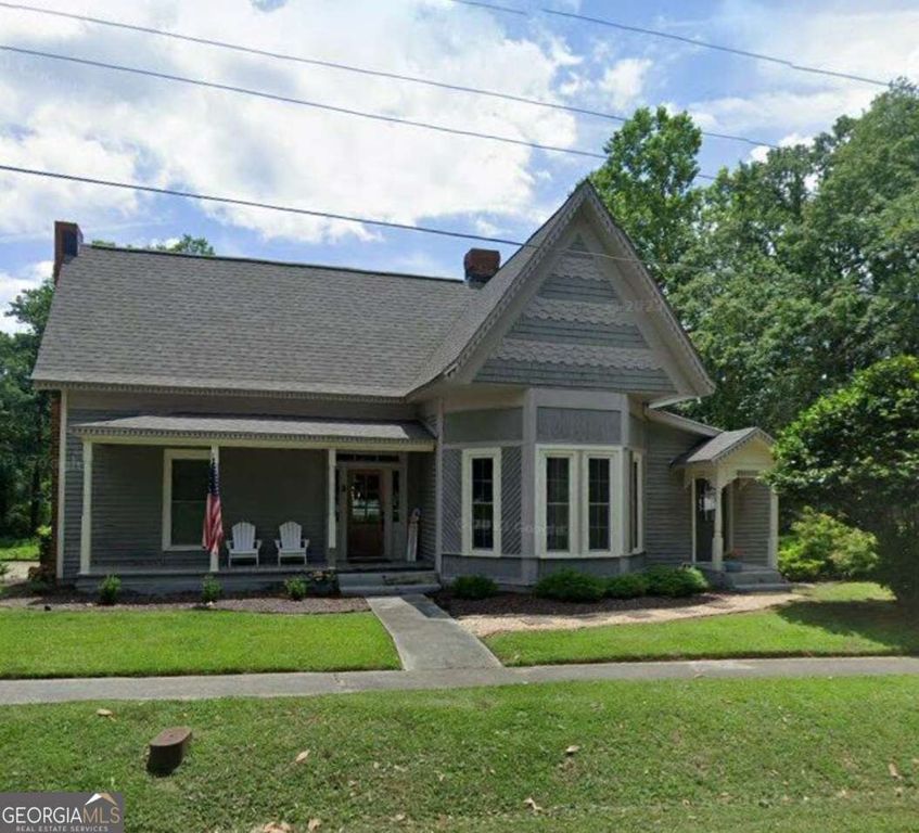 151 S Jackson Street, Hartwell, GA 30643
