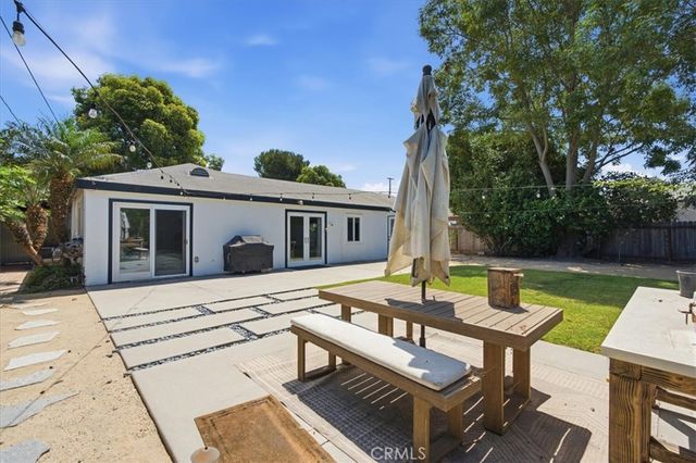 2113 Federal Avenue, Costa Mesa, CA 92627