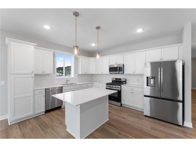 1247 Marlene Avenue, River Falls, WI 54022