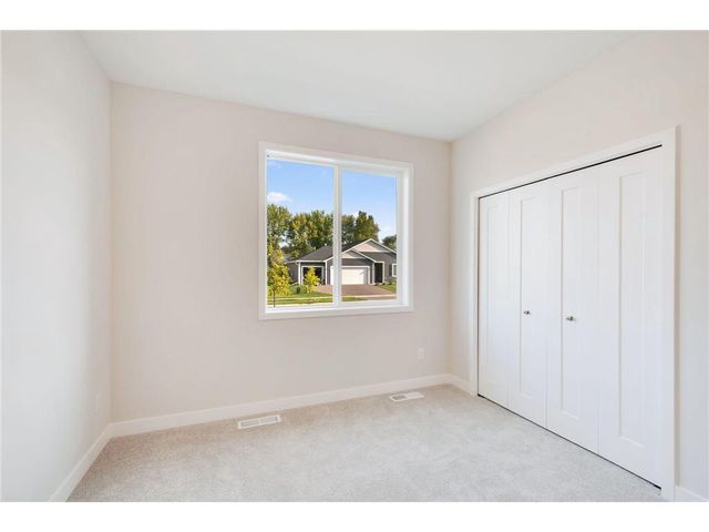 1247 Marlene Avenue, River Falls, WI 54022