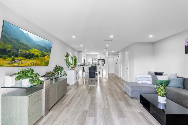 13408 SW 62nd St 103K, Miami, FL 33183