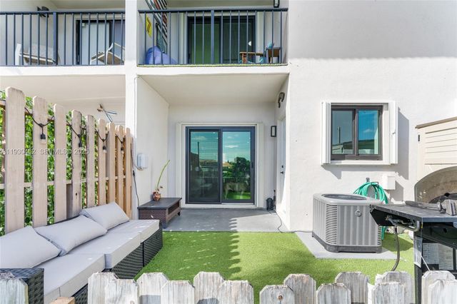 13408 SW 62nd St 103K, Miami, FL 33183