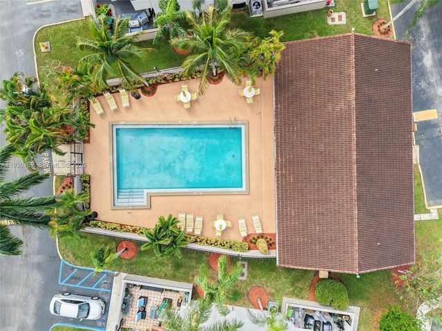 13408 SW 62nd St 103K, Miami, FL 33183