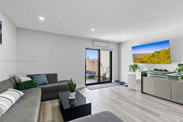 13408 SW 62nd St 103K, Miami, FL 33183