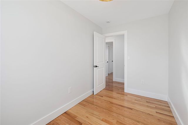 11 Gunning Court, Middletown, RI 02842