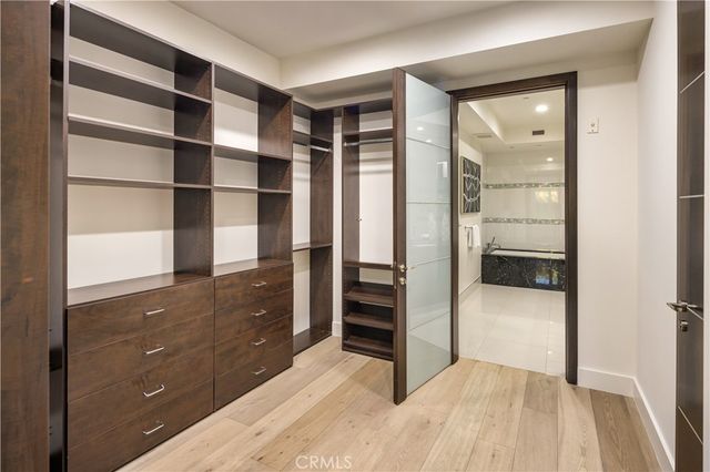 1318 Roxbury S 210, Los Angeles, CA 90035