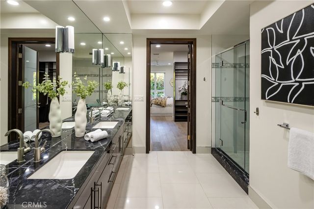 1318 Roxbury S 210, Los Angeles, CA 90035
