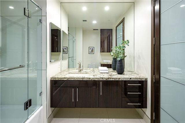 1318 Roxbury S 210, Los Angeles, CA 90035