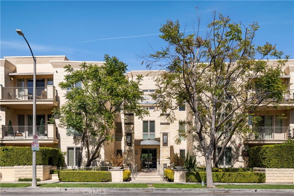 1318 Roxbury S 210, Los Angeles, CA 90035